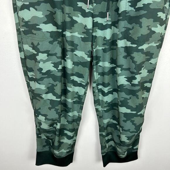Kyodan Green Camouflage Capri Pants Large - Picture 4 of 13